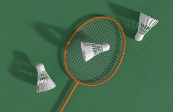 Badminton